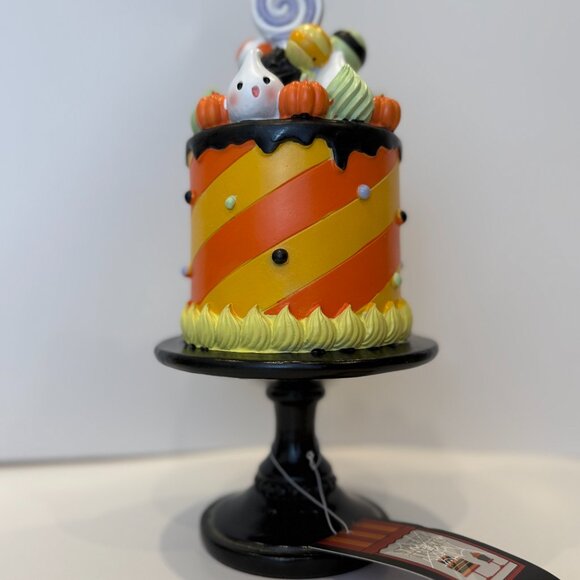 Sweet Treats Little Ghosts Halloween Cake Décor NEW for 2025! - Picture 3 of 3